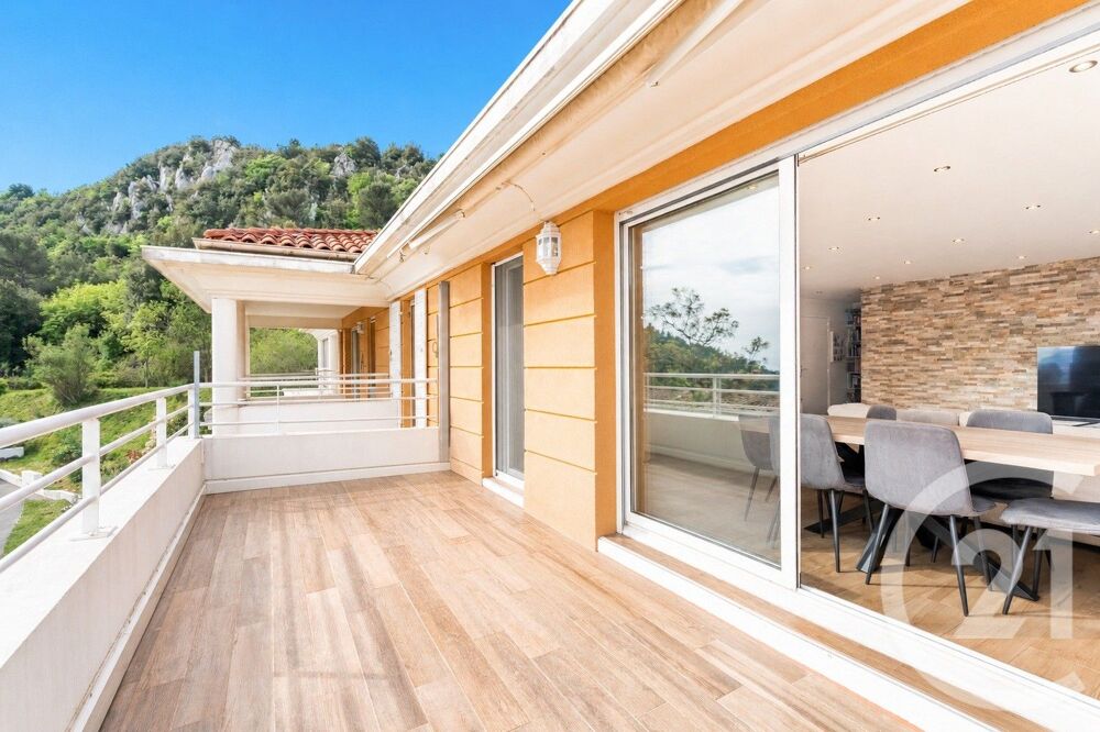 à vendre  Appartement Èze (06360)