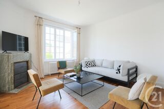  Maison � vendre 9 pi�ces 203 m�