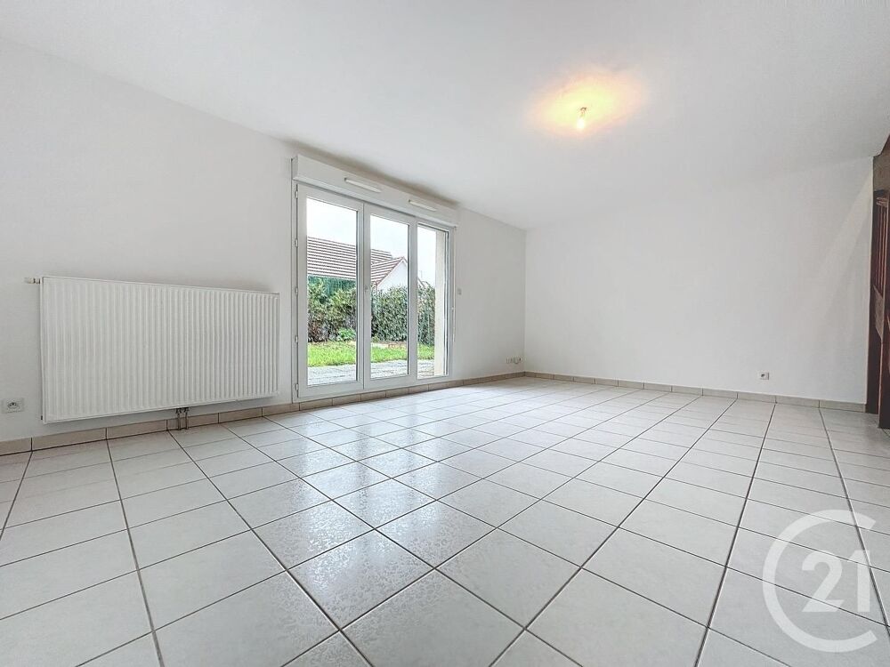 location Maison - 5 pièce(s) - 82 m² Grand-Charmont (25200)