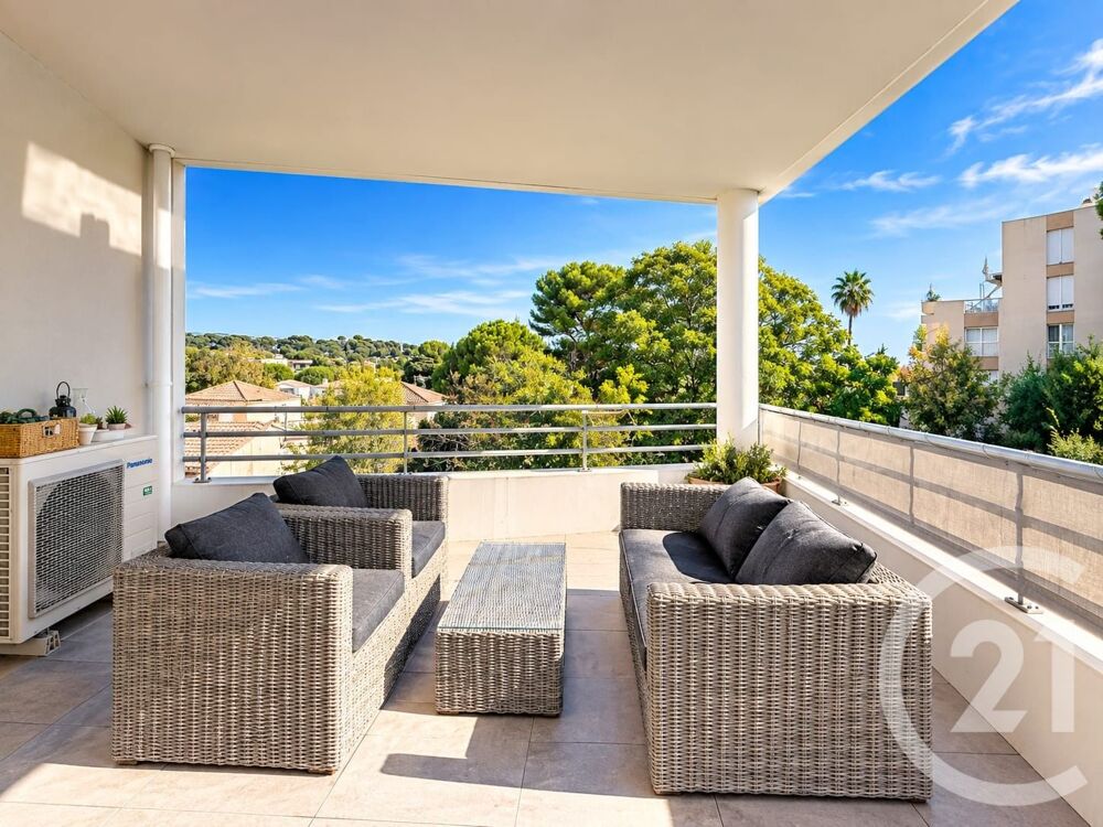 vente Appartement - 3 pièce(s) - 64 m² Antibes (06600)