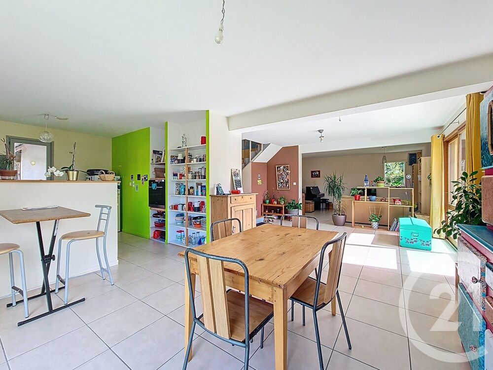 vente Maison - 5 pièce(s) - 251 m² Port-sur-Saône (70170)