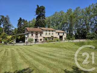  Maison à vendre 15 + pièces 800 m²