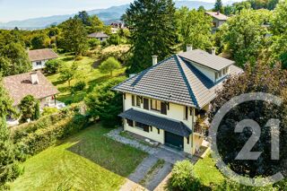  Maison � vendre 7 pi�ces 220 m�