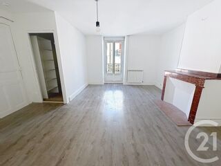  Appartement à louer 2 pièces 56 m²