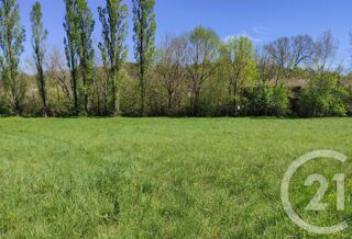  Terrain à vendre 8831 m²