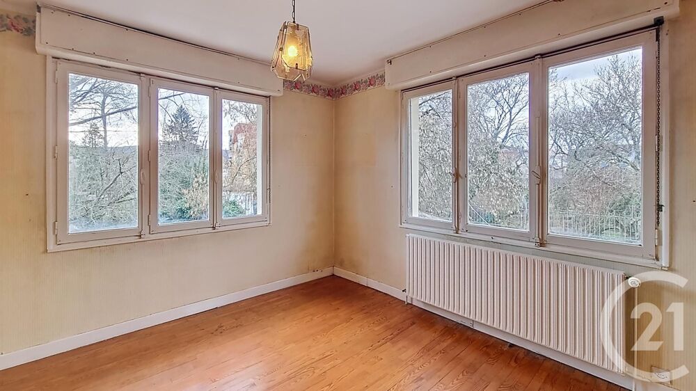 Découvrez cette maison de 115 m² sur un terrain de 661 m....