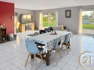  Maison  vendre 7 pices 135 m