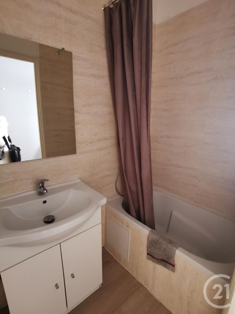 location Appartement - 1 pièce(s) - 12 m² Besançon (25000)