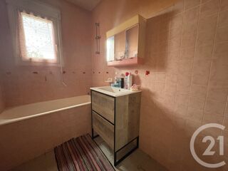  Maison à vendre 6 pièces 136 m²