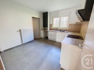  Maison à louer 4 pièces 90 m²