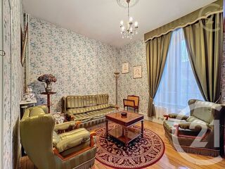  Maison � vendre 9 pi�ces 299 m�