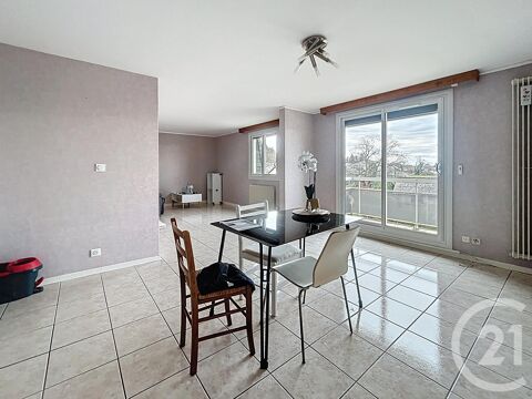  Appartement � louer 3 pi�ces 92 m�