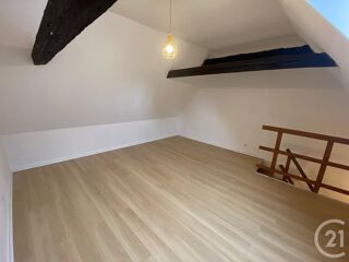 Appartement à louer 3 pièces 55 m²