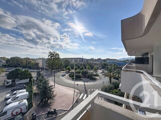 vente Appartement - 3 pièce(s) - 68 m² Mandelieu-la-Napoule (06210)