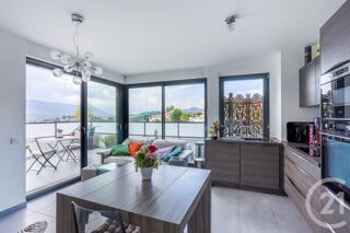  Appartement à louer 3 pièces 58 m²