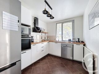 Appartement � vendre 5 pi�ces 93 m�