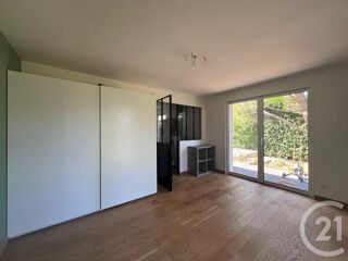  Maison à vendre 10 pièces 236 m²