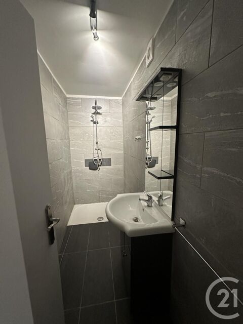  Appartement � louer 2 pi�ces 55 m�