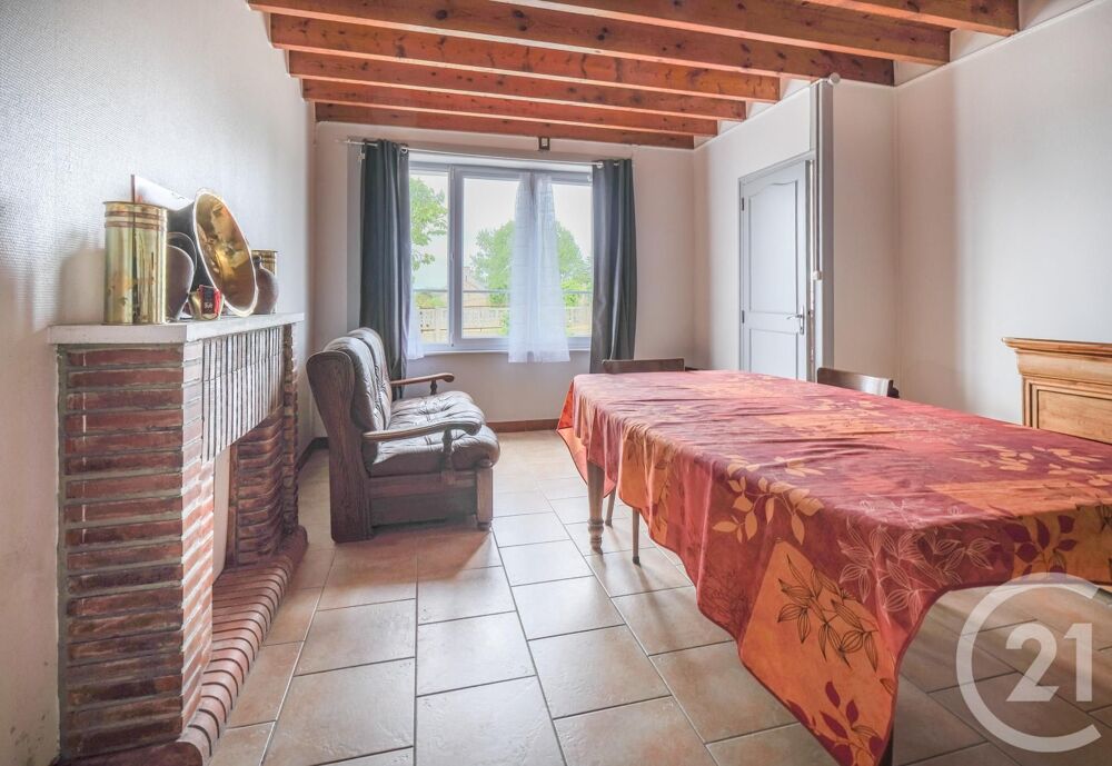 Au c½ur de Sortosville-en-Beaumont, cette maison en pier....