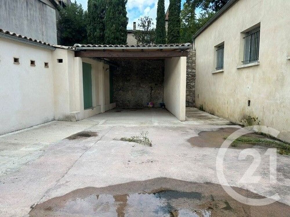 location Parking / Garage - 218 m² Saint-Jean-du-Gard (30270)