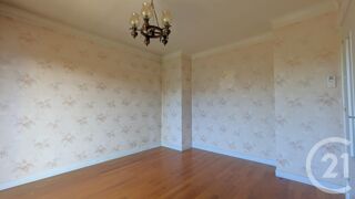  Maison � vendre 6 pi�ces 210 m�