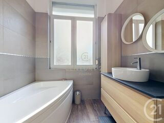 vente Appartement - 4 pièce(s) - 125 m² Lille (59800)