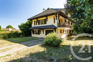  Maison � vendre 7 pi�ces 220 m�