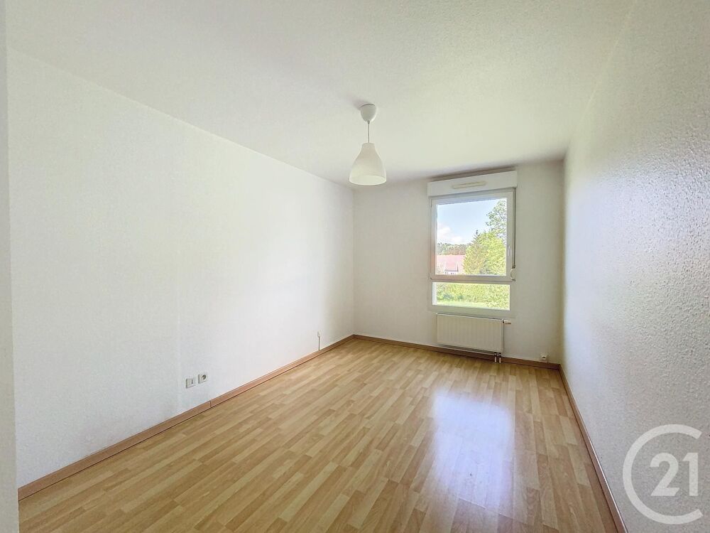 location Appartement - 3 pièce(s) - 90 m² Giromagny (90200)