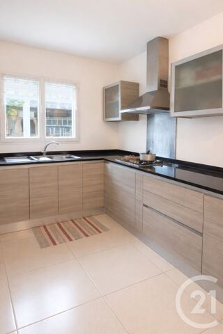  Maison � louer 3 pi�ces 87 m�