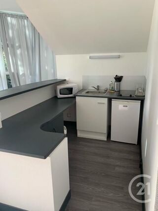  Appartement à louer 1 pièce 41 m²