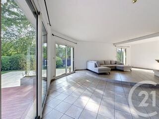  Maison à vendre 7 pièces 218 m²