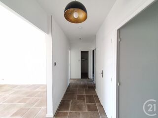  Appartement � louer 3 pi�ces 65 m� Le pont de claix