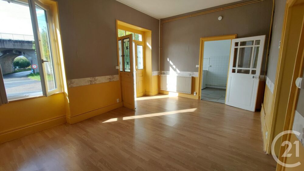Entre Nevers et Moulins, cet appartement en rez-de-chaus....