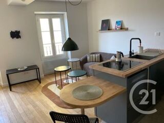 Appartement à louer 2 pièces 44 m²