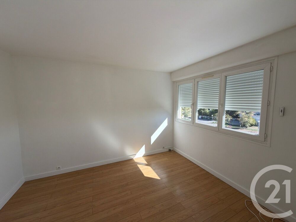 vente Appartement - 4 pièce(s) - 74 m² Aubergenville (78410)