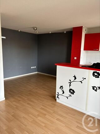  Appartement à louer 2 pièces 39 m²