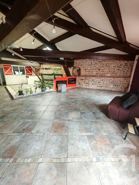  Appartement  louer 3 pices 159 m