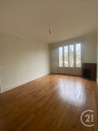  Appartement à louer 3 pièces 70 m²