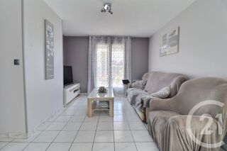  Maison à louer 5 pièces 106 m²