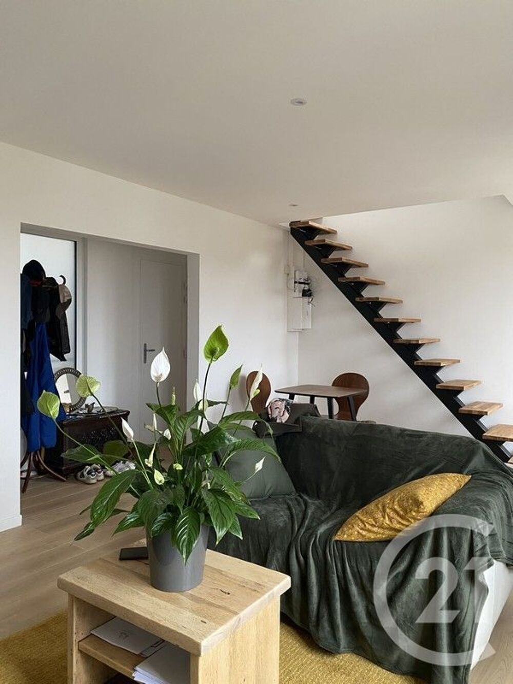 location Appartement - 3 pièce(s) - 71 m² Fontainebleau (77300)