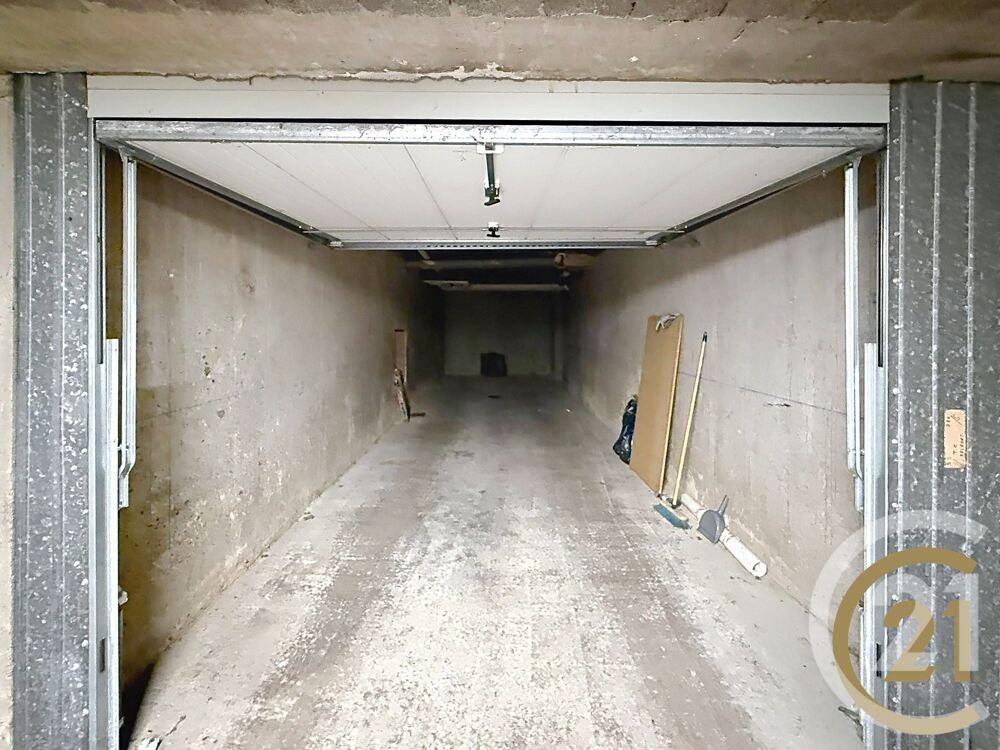 vente Parking / Garage - 65 m² Montbéliard (25200)