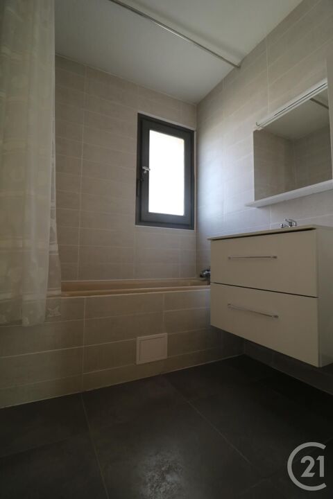  Appartement � louer 3 pi�ces 69 m�