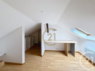  Appartement � louer 5 pi�ces 90 m�