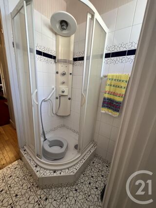  Appartement � vendre 4 pi�ces 99 m�