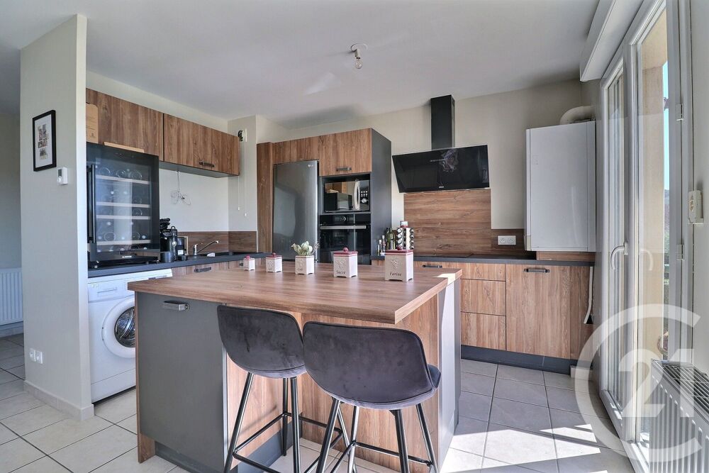 vente Appartement - 3 pièce(s) - 68 m² Ambérieu-en-Bugey (01500)