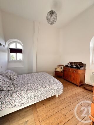  Maison � vendre 9 pi�ces 250 m�