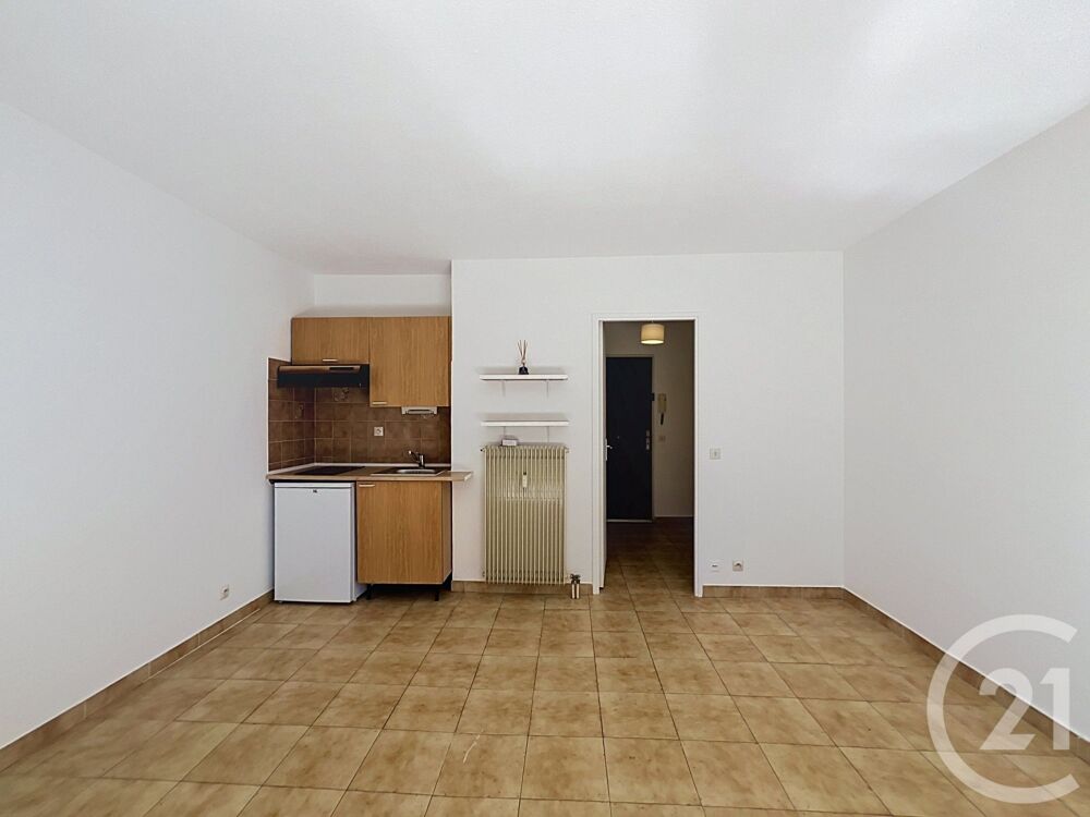 location Appartement - 1 pièce(s) - 21 m² Mandelieu-la-Napoule (06210)