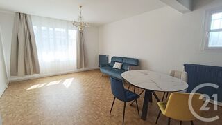  Appartement à louer 3 pièces 78 m²