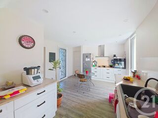  Maison  vendre 5 pices 227 m