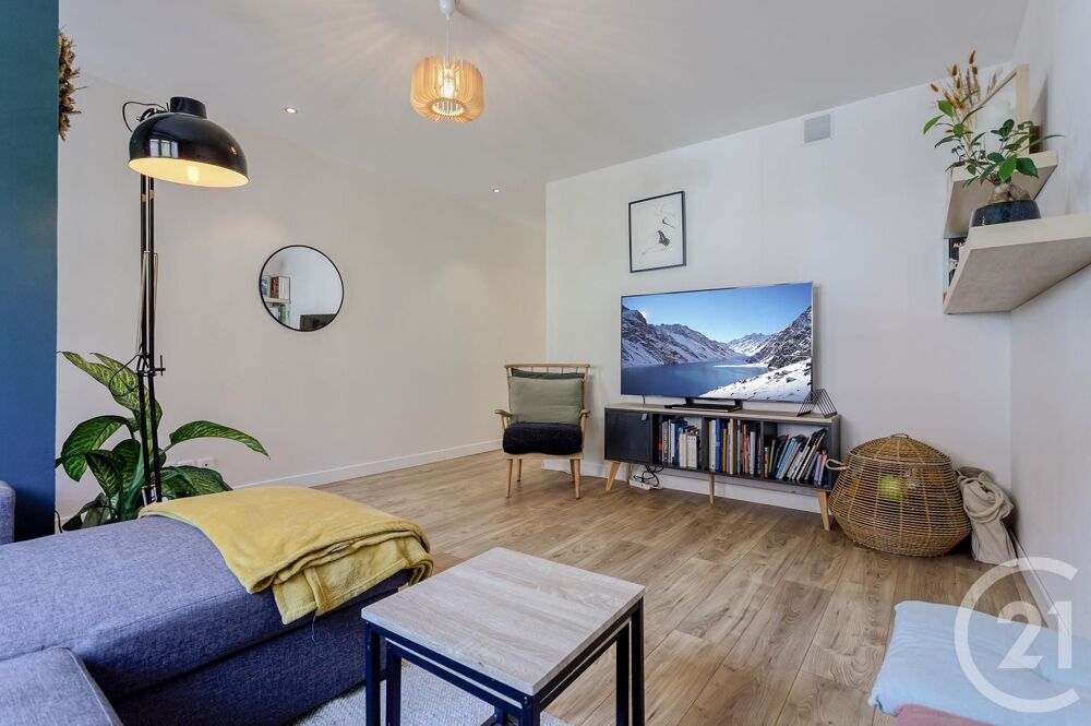 vente Maison - 7 pièce(s) - 130 m² Rumilly (74150)
